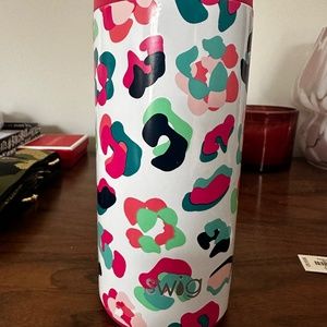 Used Swig slim can holder